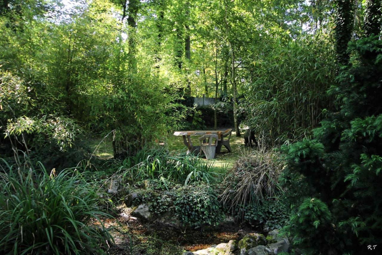 Le Manoir De La Mantille Caudry Exterior foto